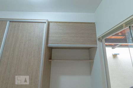 Casa de condomínio para alugar com 92m², 3 quartos e 2 vagasQuarto 1