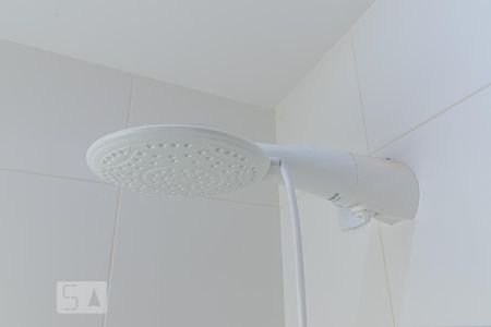 Casa de condomínio para alugar com 92m², 3 quartos e 2 vagasBanheiro Social