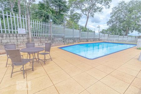 Casa de condomínio para alugar com 92m², 3 quartos e 2 vagasÁrea comum - Piscina