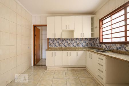 Casa à venda com 148m², 3 quartos e 2 vagasCozinha