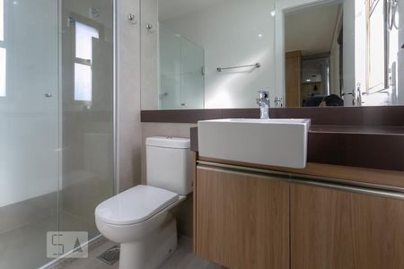 Banheiro de apartamento para alugar com 1 quarto, 35m² em Funcionários, Belo Horizonte