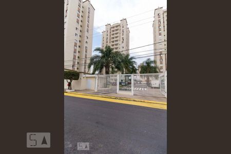 Apartamento para alugar com 48m², 2 quartos e 1 vaga Apartamento para alugar com 48m², 2 quartos e 1 vagaFachada