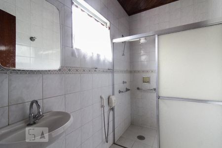 Casa para alugar com 400m², 2 quartos e 1 vaga Casa para alugar com 400m², 2 quartos e 1 vagaBanheiro