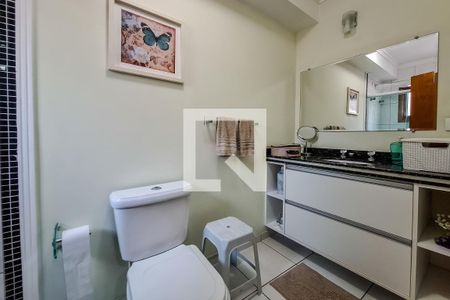 Casa à venda com 192m², 4 quartos e 4 vagasQuarto 4 - suite