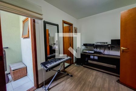 Casa à venda com 192m², 4 quartos e 4 vagasQuarto 2 - suite