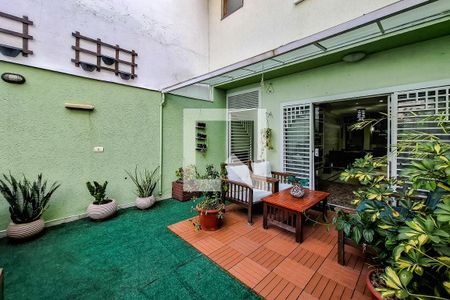 Casa à venda com 192m², 4 quartos e 4 vagasVaranda