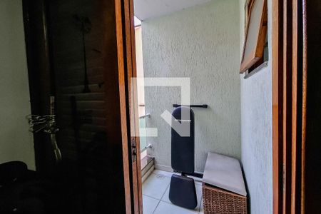 Casa à venda com 192m², 4 quartos e 4 vagasQuarto 2 - suite