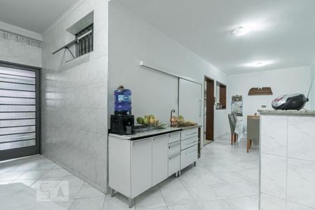 Casa à venda com 250m², 3 quartos e 3 vagas Casa à venda com 250m², 3 quartos e 3 vagasCozinha/Copa