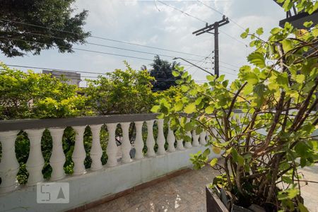 Casa à venda com 250m², 3 quartos e 3 vagas Casa à venda com 250m², 3 quartos e 3 vagasVista Quarto 1