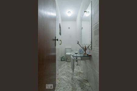 Lavabo de casa à venda com 3 quartos, 250m² em Vila Santa Catarina, São Paulo