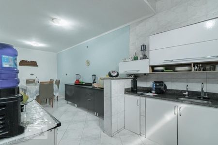 Casa à venda com 250m², 3 quartos e 3 vagas Casa à venda com 250m², 3 quartos e 3 vagasCozinha/Copa