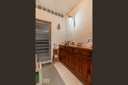 Casa à venda com 250m², 3 quartos e 3 vagas Casa à venda com 250m², 3 quartos e 3 vagasHall de Entrada