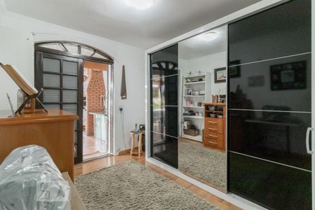 Casa à venda com 250m², 3 quartos e 3 vagas Casa à venda com 250m², 3 quartos e 3 vagasQuarto 3