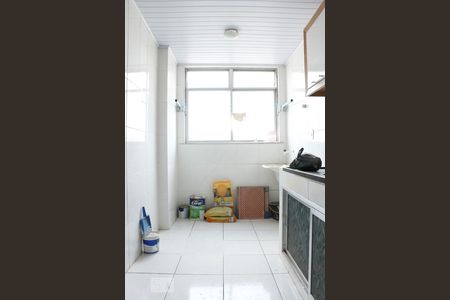 Apartamento à venda com 58m², 2 quartos e 1 vagaCozinha e Área de Serviço