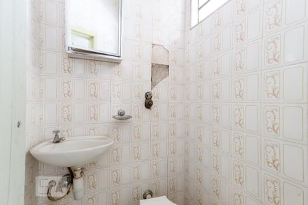 Casa à venda com 150m², 6 quartos e 2 vagas Casa à venda com 150m², 6 quartos e 2 vagasBanheiro da Suíte 2