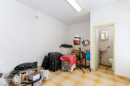 Casa à venda com 150m², 6 quartos e 2 vagas Casa à venda com 150m², 6 quartos e 2 vagasSuíte 2 Edícula