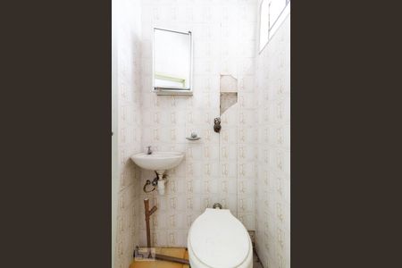 Casa à venda com 150m², 6 quartos e 2 vagas Casa à venda com 150m², 6 quartos e 2 vagasBanheiro da Suíte 2