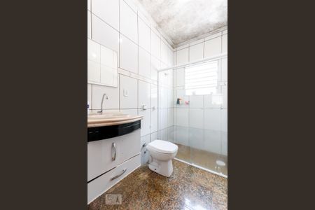 Casa à venda com 150m², 6 quartos e 2 vagas Casa à venda com 150m², 6 quartos e 2 vagasBanheiro