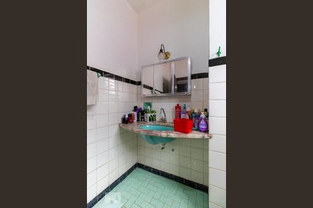 Banheiro da suíte de casa para alugar com 3 quartos, 190m² em Vila Colombia, Campinas