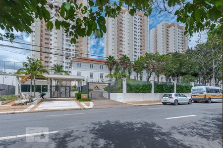 Apartamento à venda com 66m², 2 quartos e 1 vagaFachada do Condomínio