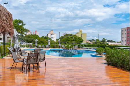 Apartamento à venda com 66m², 2 quartos e 1 vagaÁrea comum - Piscina