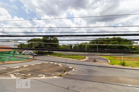 Casa para alugar com 214m², 4 quartos e 2 vagas Casa para alugar com 214m², 4 quartos e 2 vagasVista da varanda