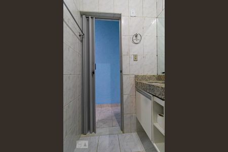 Apartamento para alugar com 45m², 1 quarto e sem vaga Apartamento para alugar com 45m², 1 quarto e sem vagaBanheiro