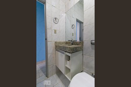 Apartamento para alugar com 45m², 1 quarto e sem vaga Apartamento para alugar com 45m², 1 quarto e sem vagaBanheiro