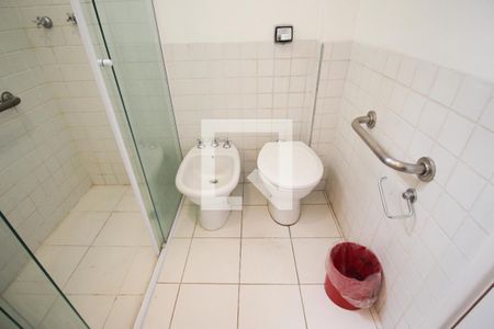 Apartamento à venda com 135m², 3 quartos e 1 vagaBanheiro da Suíte