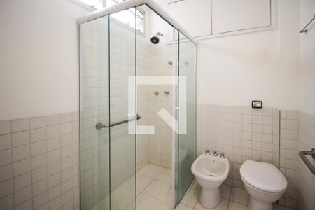 Apartamento à venda com 135m², 3 quartos e 1 vagaBanheiro da Suíte
