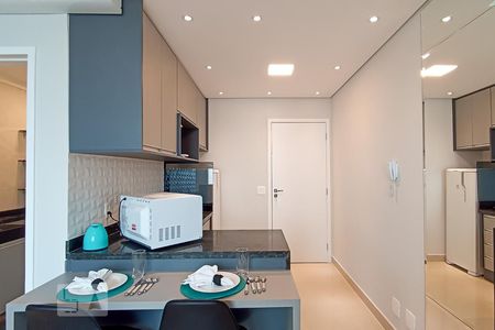 Cozinha de apartamento para alugar com 1 quarto, 27m² em Bethaville I, Barueri