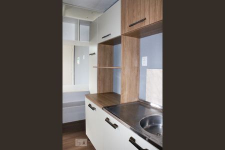 Apartamento para alugar com 40m², 2 quartos e sem vagaCozinha - Armários