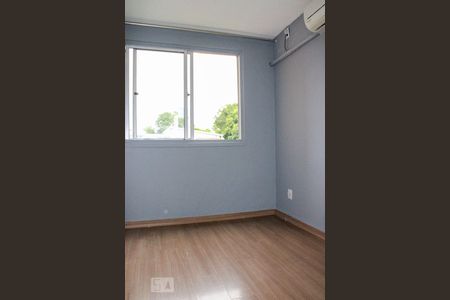 Sala de apartamento para alugar com 2 quartos, 40m² em Olaria, Canoas