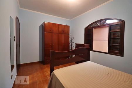 Quarto 1 de casa à venda com 3 quartos, 224m² em Jardim Ana Maria, Santo André