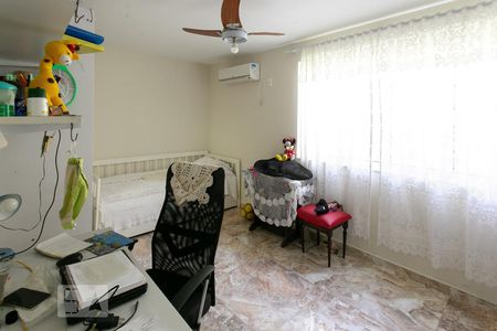 Casa de condomínio para alugar com 320m², 5 quartos e 3 vagas Casa de condomínio para alugar com 320m², 5 quartos e 3 vagasSuíte 1
