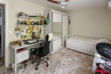 Casa de condomínio para alugar com 320m², 5 quartos e 3 vagas Casa de condomínio para alugar com 320m², 5 quartos e 3 vagasSuíte 1