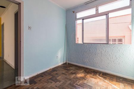 Dormitório de apartamento para alugar com 2 quartos, 42m² em Nonoai, Porto Alegre