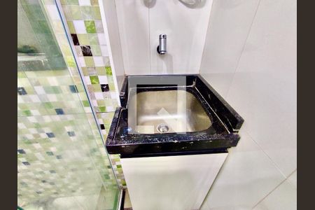 Apartamento para alugar com 48m², 1 quarto e sem vagaBanheiro social 