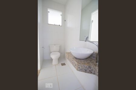 Lavabo de casa de condomínio à venda com 3 quartos, 160m² em Vargem Pequena, Rio de Janeiro