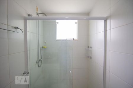 Casa de condomínio à venda com 160m², 3 quartos e 2 vagas Casa de condomínio à venda com 160m², 3 quartos e 2 vagasBanheiro dos Quartos