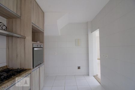 Casa de condomínio à venda com 160m², 3 quartos e 2 vagas Casa de condomínio à venda com 160m², 3 quartos e 2 vagasCozinha