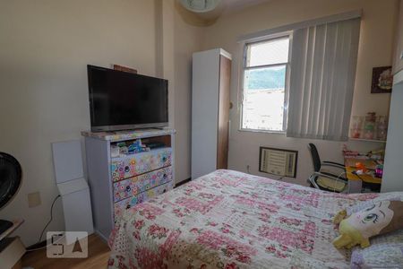 Quarto 1 de apartamento à venda com 3 quartos, 100m² em Tijuca, Rio de Janeiro