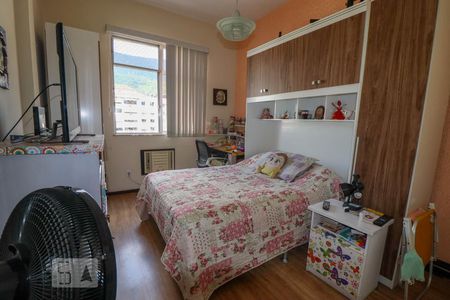 Quarto 1 de apartamento à venda com 3 quartos, 100m² em Tijuca, Rio de Janeiro