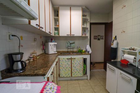 Apartamento à venda com 100m², 3 quartos e sem vagaCozinha