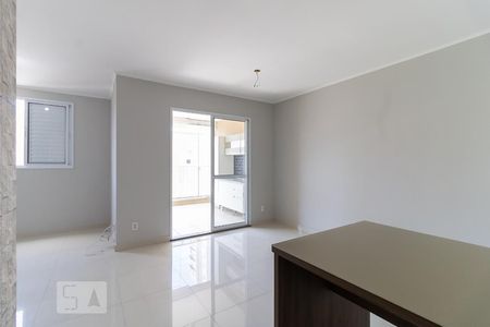 Sala de apartamento à venda com 2 quartos, 69m² em Vila das Mercês, São Paulo