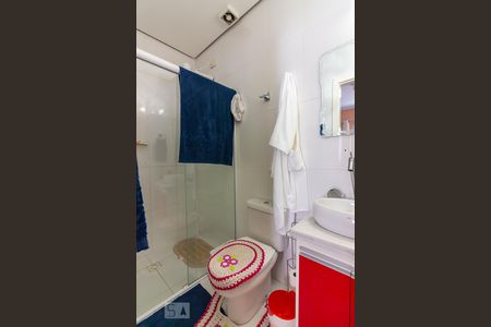 Banheiro da Suíte 1 de casa de condomínio à venda com 3 quartos, 159m² em Vila Osasco, Osasco