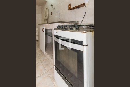 Apartamento à venda com 51m², 1 quarto e 1 vagaCozinha - Fogão