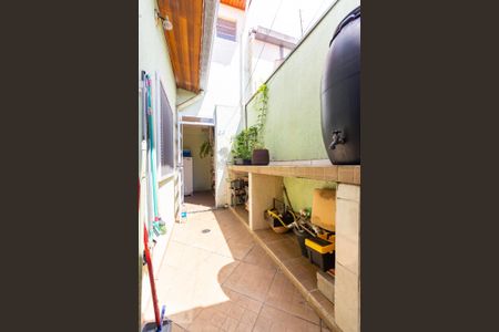 Casa à venda com 150m², 4 quartos e 3 vagas Casa à venda com 150m², 4 quartos e 3 vagasQuintal