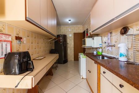 Casa à venda com 150m², 4 quartos e 3 vagas Casa à venda com 150m², 4 quartos e 3 vagasCozinha