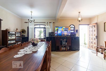 Sala de casa à venda com 4 quartos, 150m² em Vila Yara, Osasco